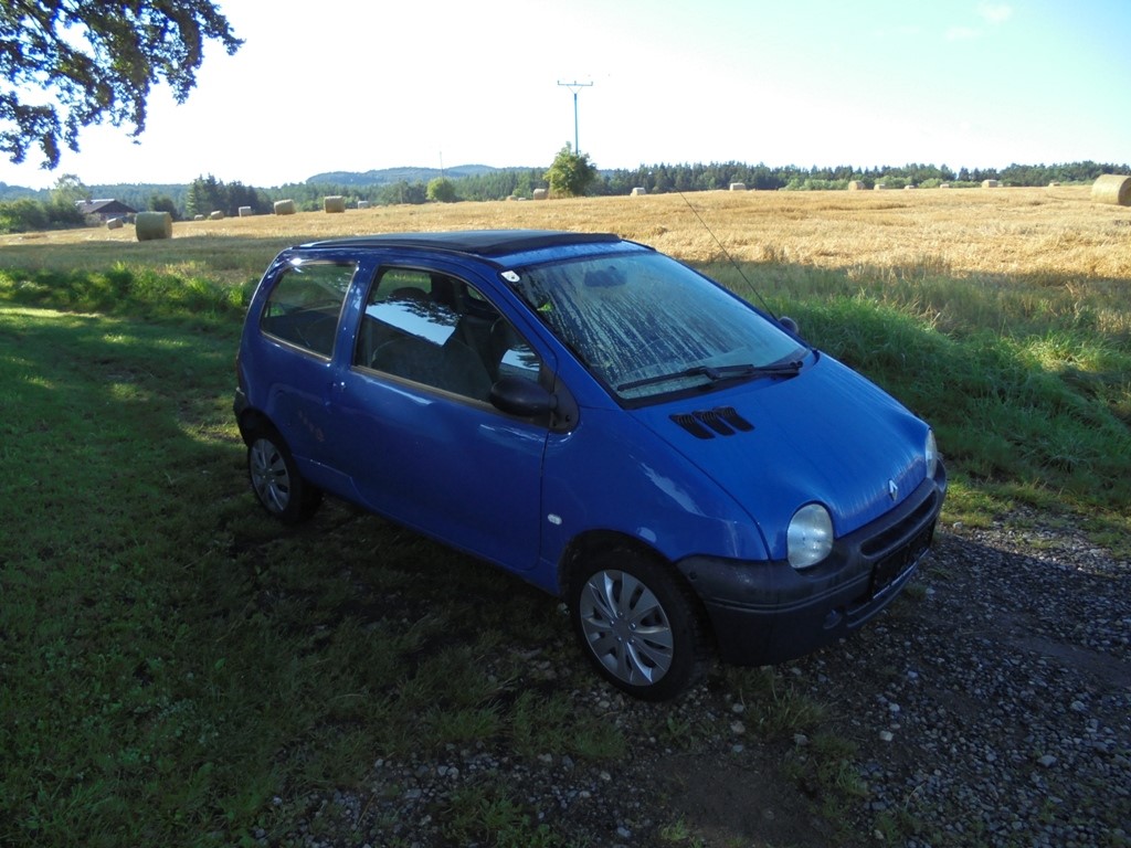 Renault Twingo 1,1 43kw MOC PĚKNÝ STAV